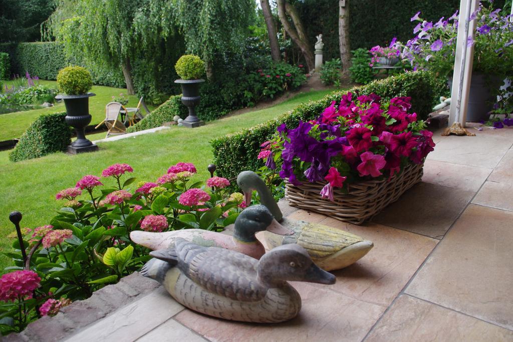 B&B Ut Bosbeekhuuske Tegelen Bagian luar foto